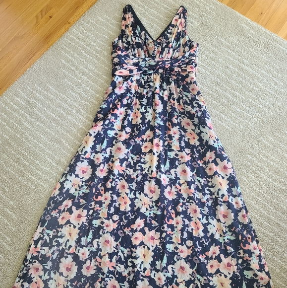 Weddington Way maxi dress - Picture 2 of 9